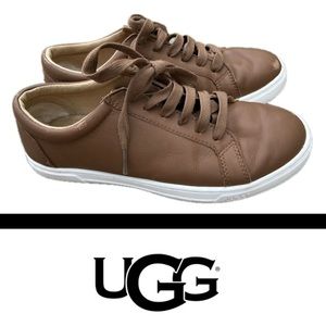 UGG KARINE Womens Size 7 Brown Leather Shoes Low Top Lace Up 1102289 Sneakers